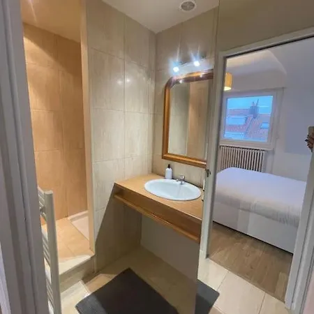 Belle Maison De Pour Familles