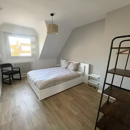 Belle Maison De Pour Familles Apartamento Dunkirk